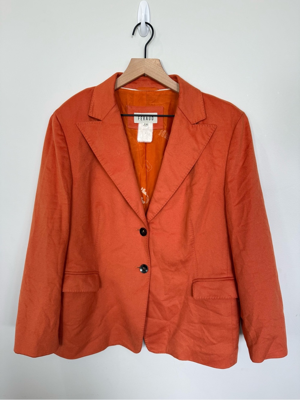 Louis Feraud 100% Cashmere Blazer Orange Silk Lined FR 46 Vintage